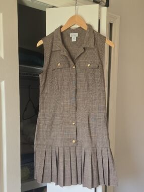 Lee Mathews Brown Plaid Sleeveless Button-Front Mini Dress with Pleated Hem